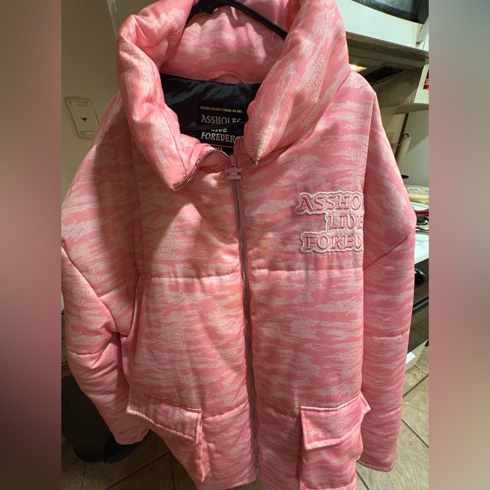 Pink Graphic Puffer Jacket - Picture 3 of 5